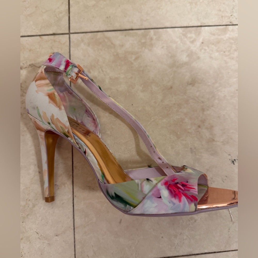 Ted Baker Multicolor Floral Heels called “Hanging Gardens” - Picture 2 of 11
